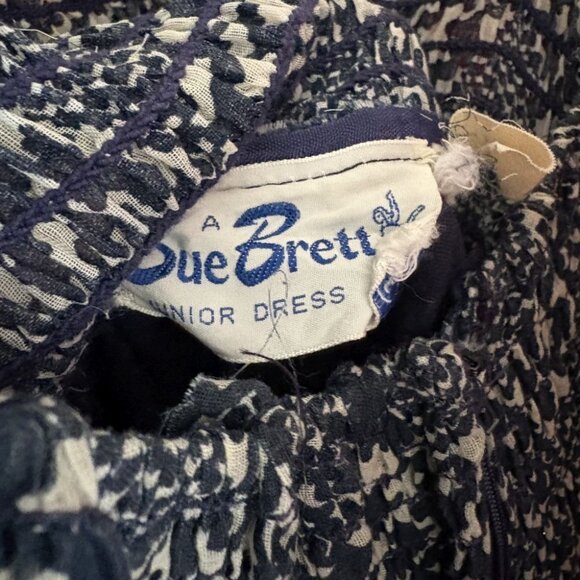 vintage 70s maxi dress boho hippie cottagecore prairie long navy smocked XS S - Picture 11 of 11